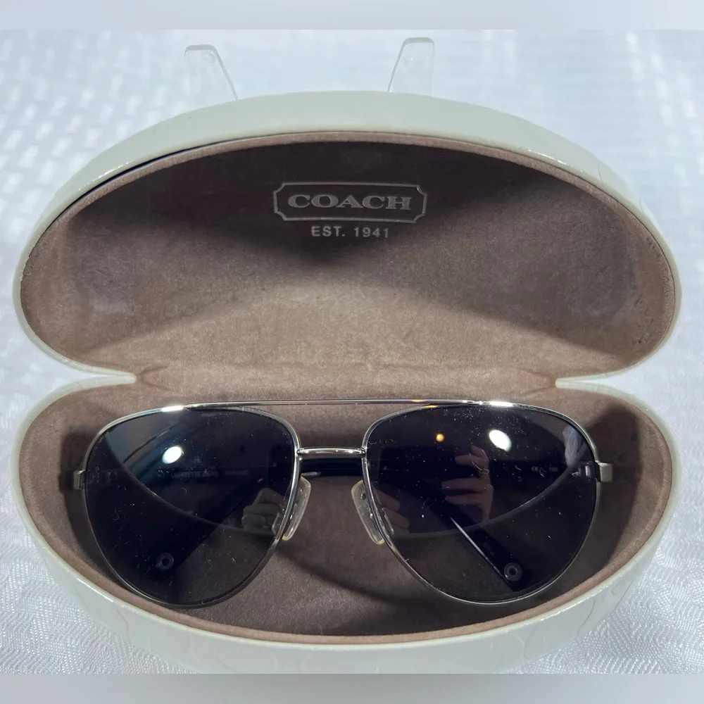 5023: Coach Lafayette S510 Chrome Aviator Sunglasses & Case